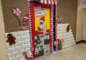 CHS recognizes holiday door decorating winners 